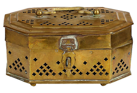 vintage reticulated storage box with handle